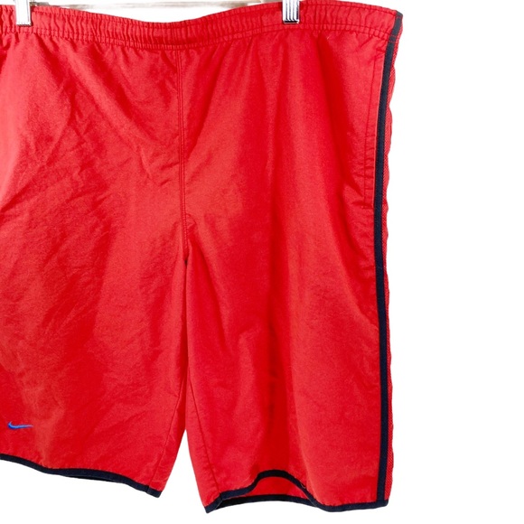 Nike Men’s Oversized Swim Trunks Bathing Suit Red - Picture 4 of 12